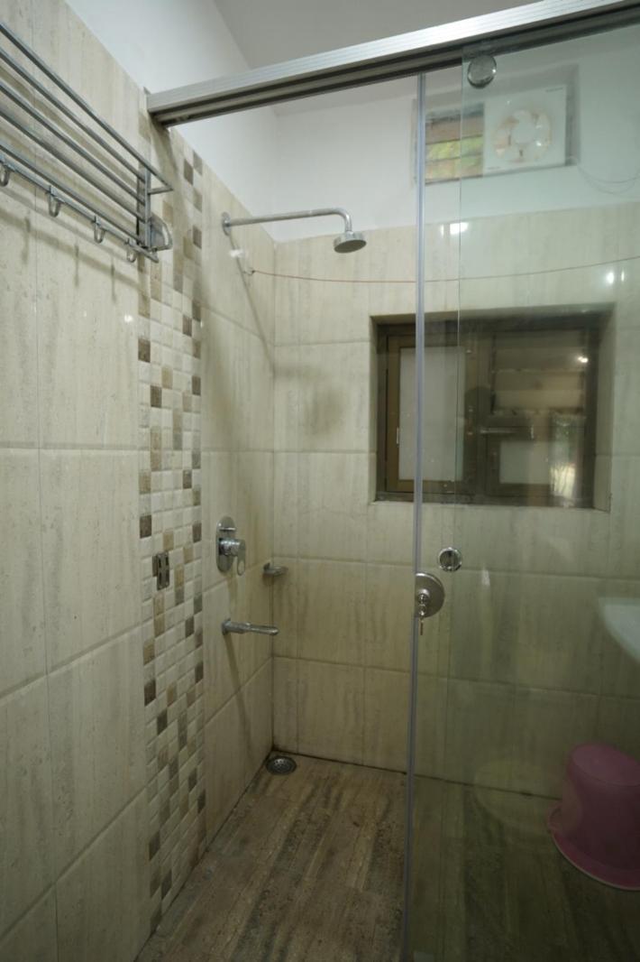 מלון ג'אבלפור Narmada Vatika מראה חיצוני תמונה